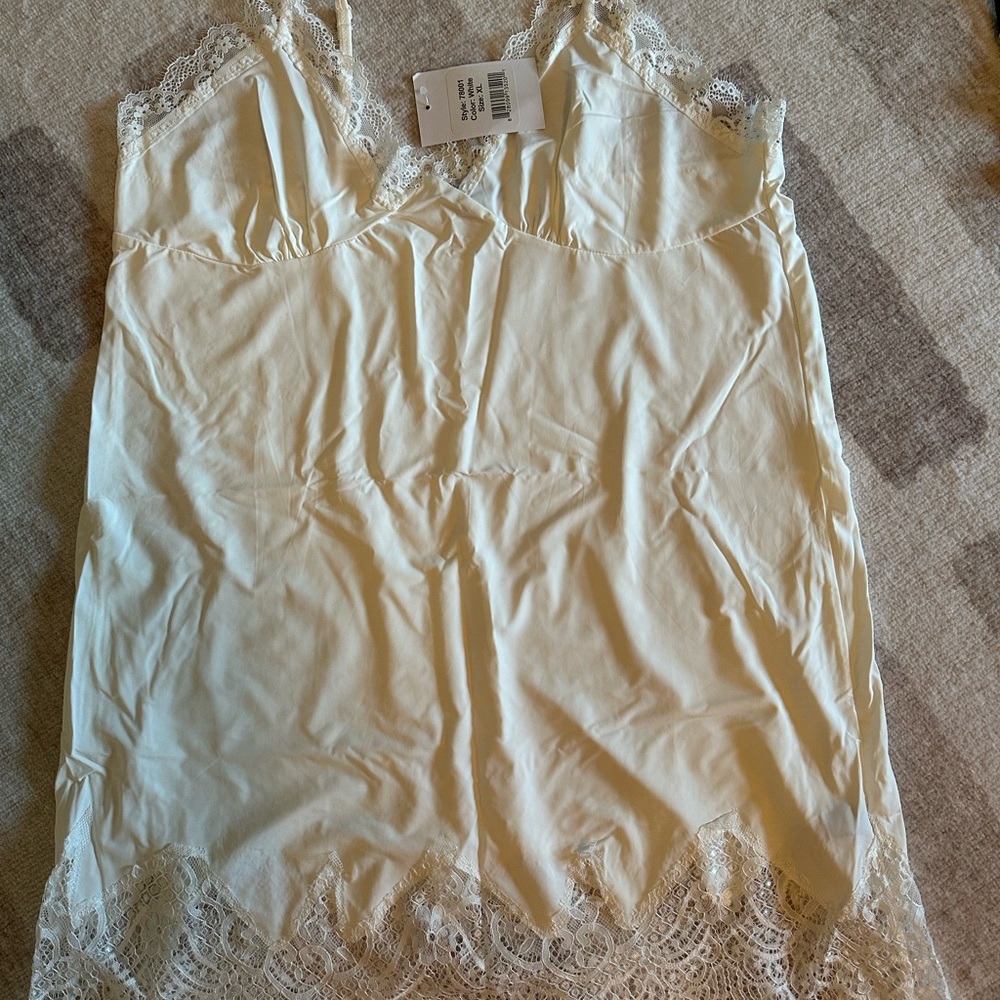 Women’s Elegant White Lace Trim Lingerie Cami